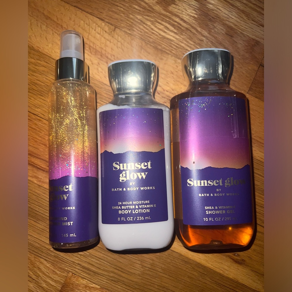 New. Bath and Body Works-Sunset Glow set